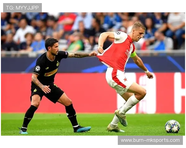 里尔队战术调整初见成效,新赛季表现引人关注