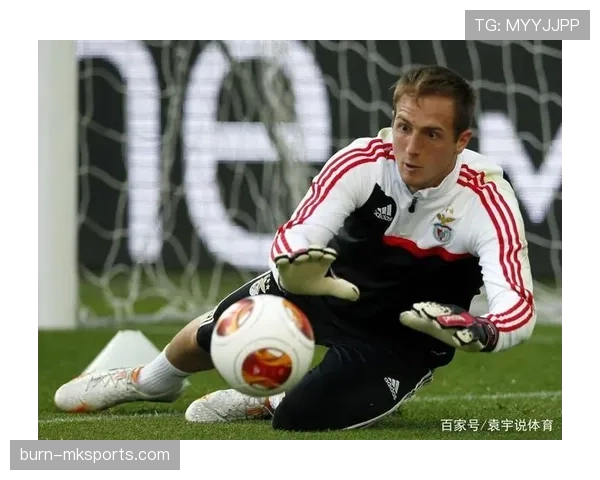 奥布拉克携手耐克签署终身合作协议，共启足球新时代