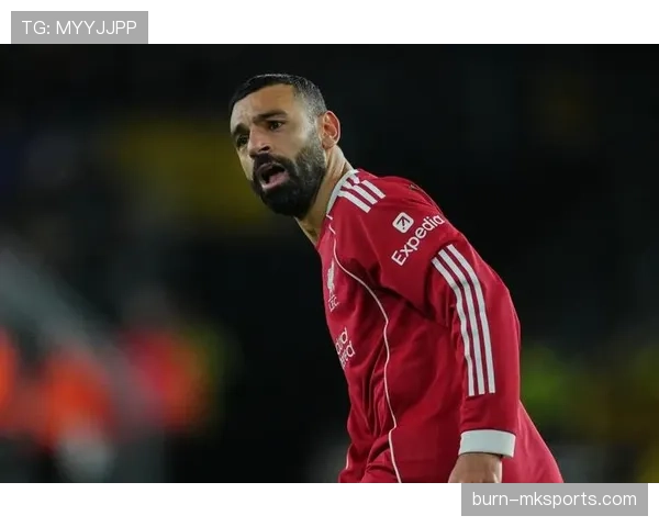 奥斯梅恩 vs 萨拉赫：终结效率与战术角色的结构差异